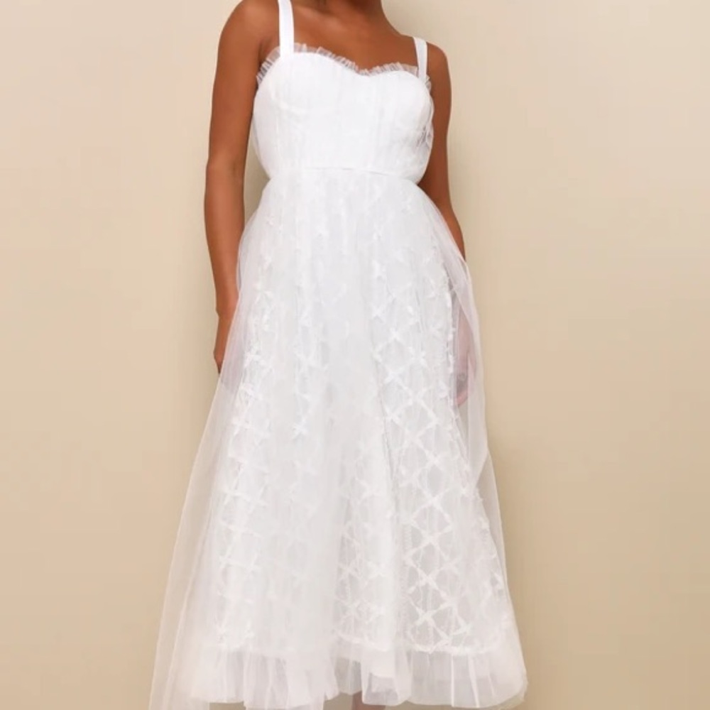 Lulu's White Lace Midi Dress